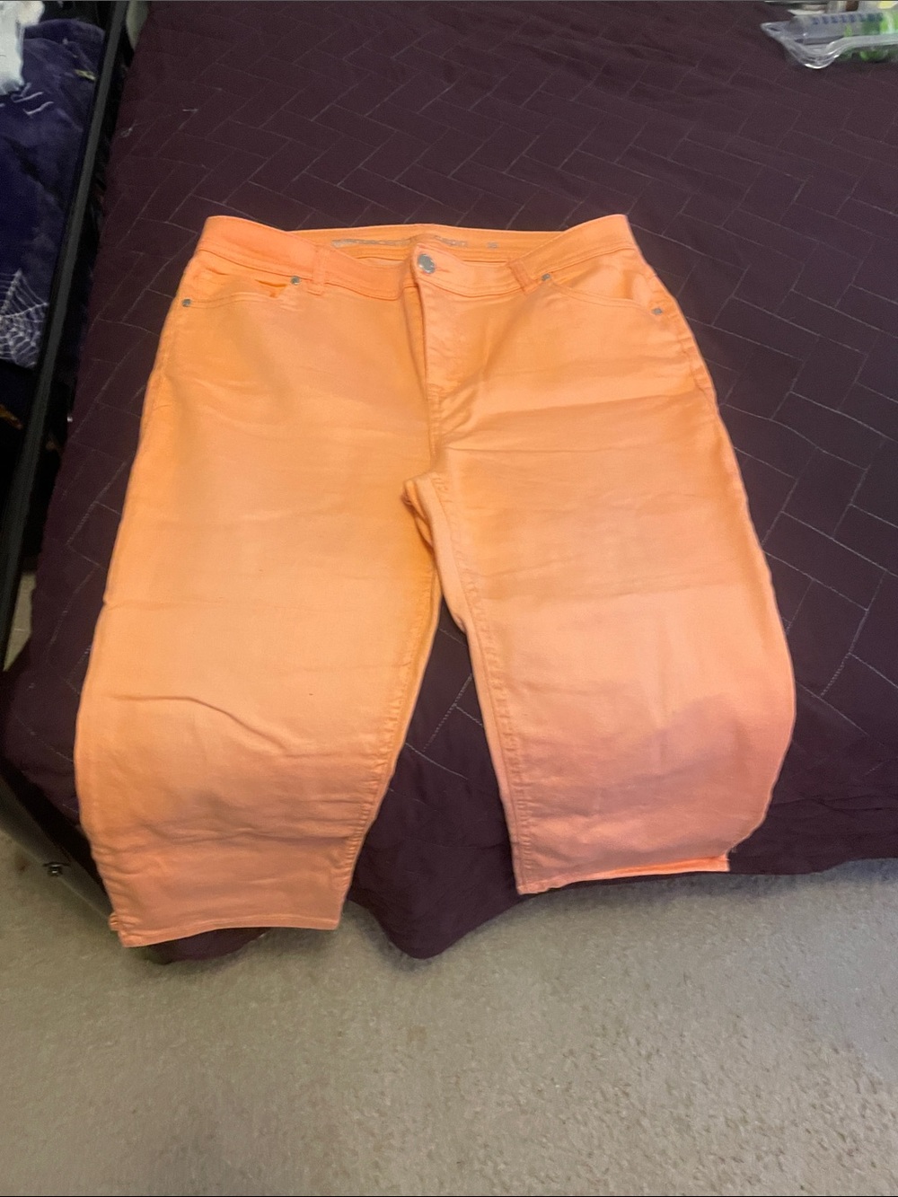 Avenue Peach Cropped Jeans - Bright Peach Capris